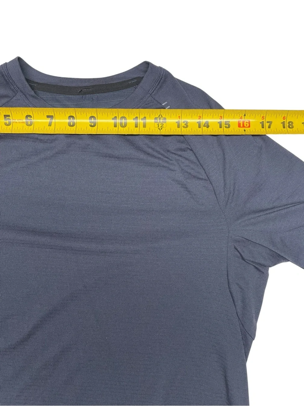 Lululemon License to Train Short Sleeve True Navy Size XS